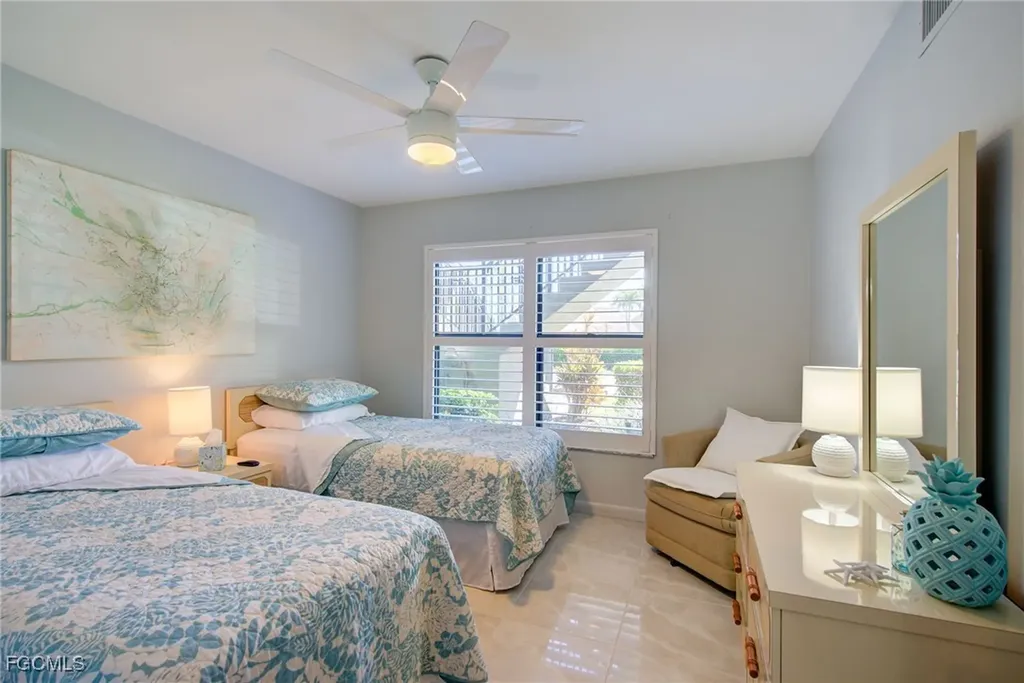1232 Commonwealth Circle Naples FL 34116