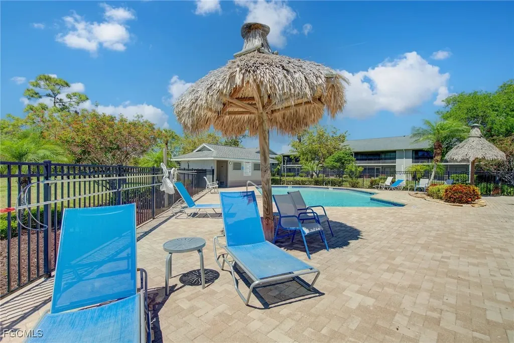 1232 Commonwealth Circle Naples FL 34116