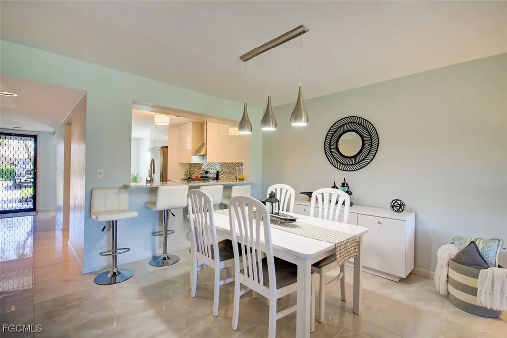 1232 Commonwealth Circle Naples FL 34116