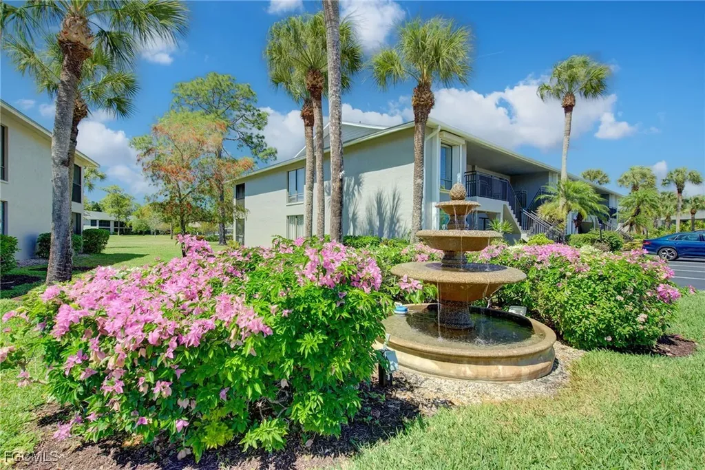 1232 Commonwealth Circle Naples FL 34116