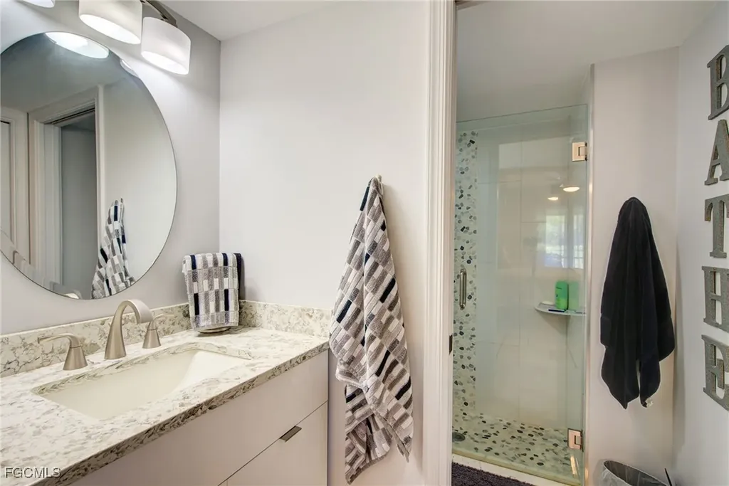 1232 Commonwealth Circle Naples FL 34116