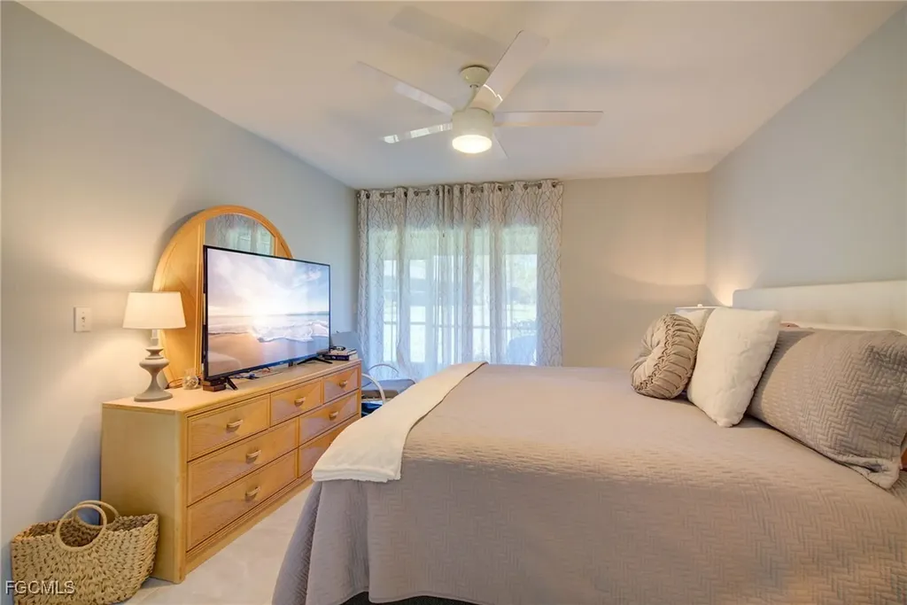 1232 Commonwealth Circle Naples FL 34116