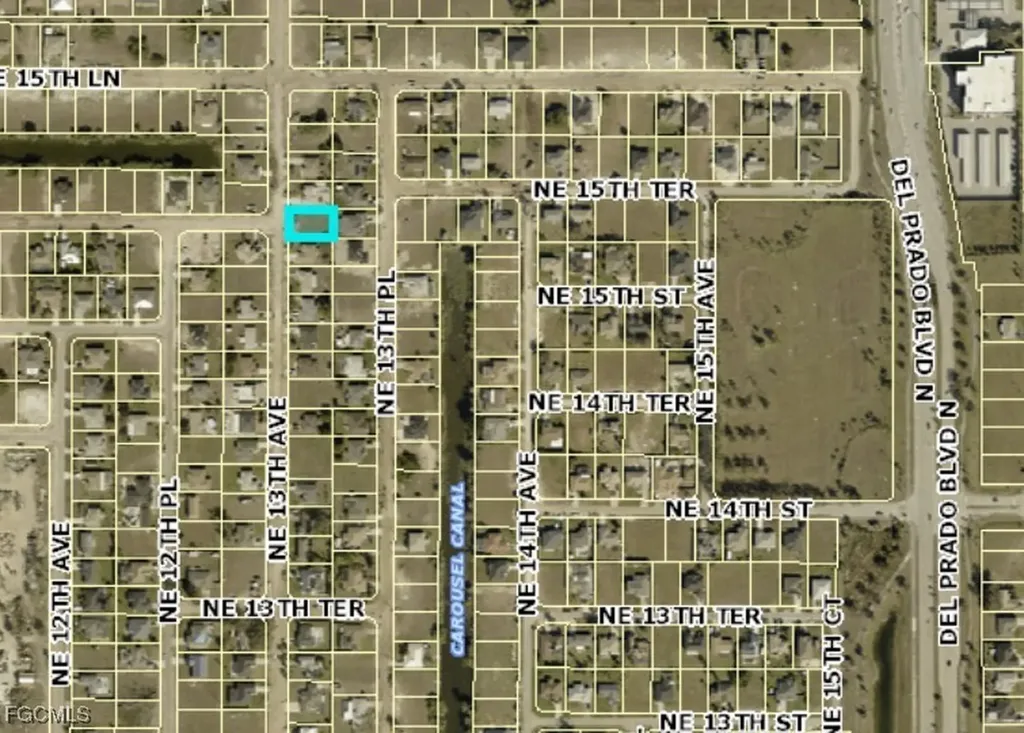 1513 NE 13th Avenue Cape Coral FL 33909