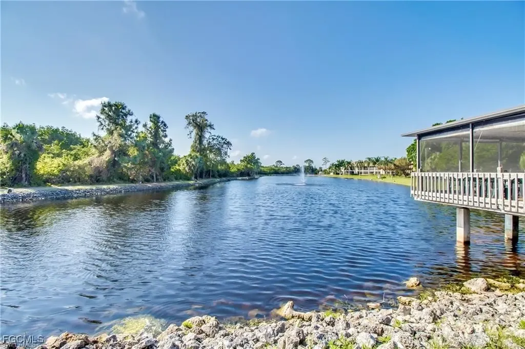 5716 Foxlake Drive North Fort Myers FL 33917