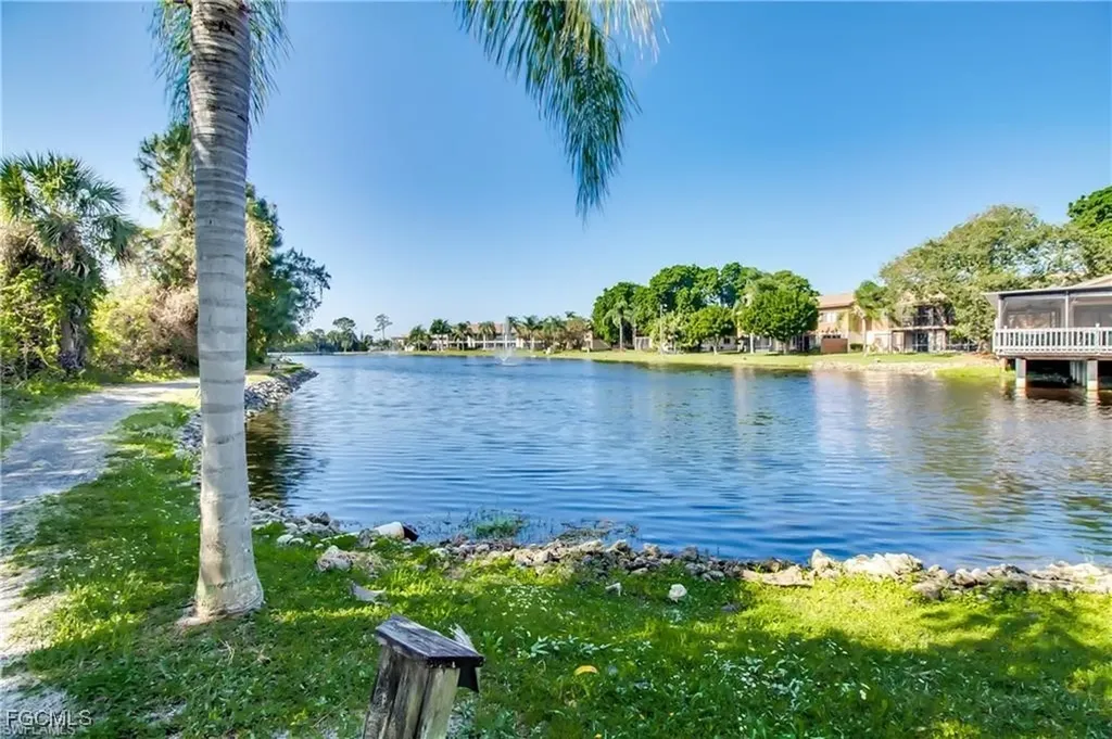 5716 Foxlake Drive North Fort Myers FL 33917