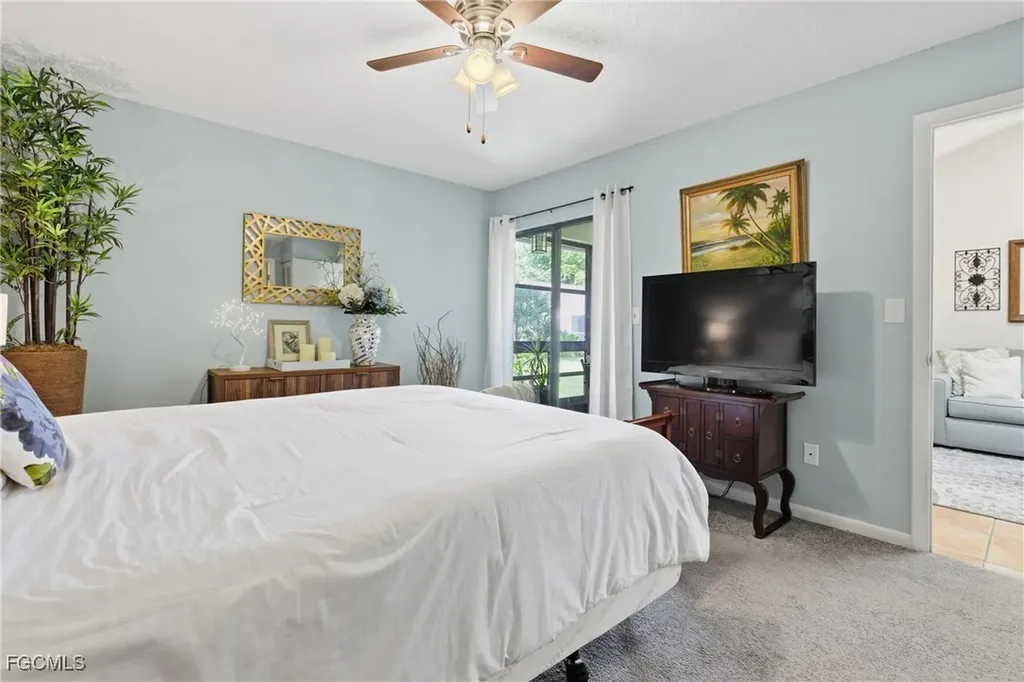 4616 SE 6th Avenue Cape Coral FL 33904