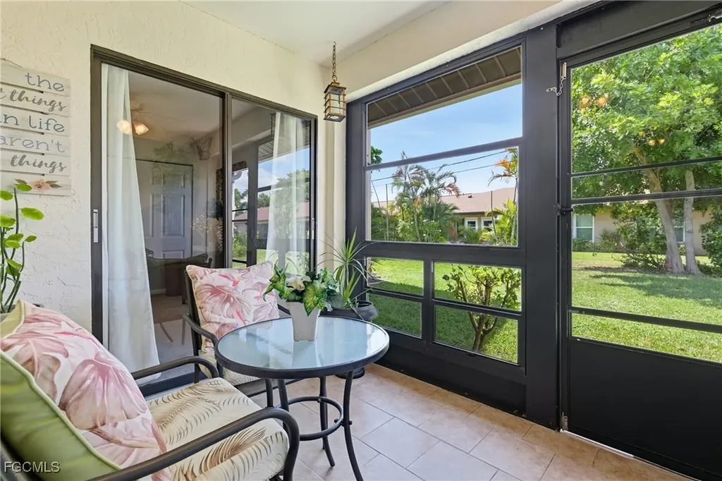 4616 SE 6th Avenue Cape Coral FL 33904