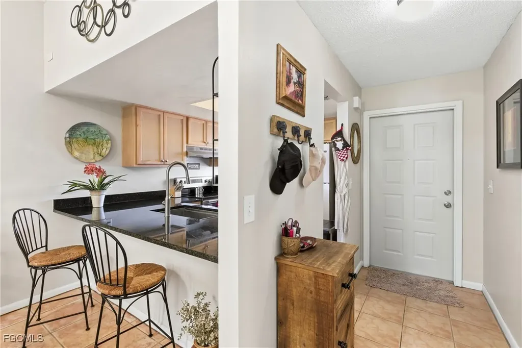 4616 SE 6th Avenue Cape Coral FL 33904