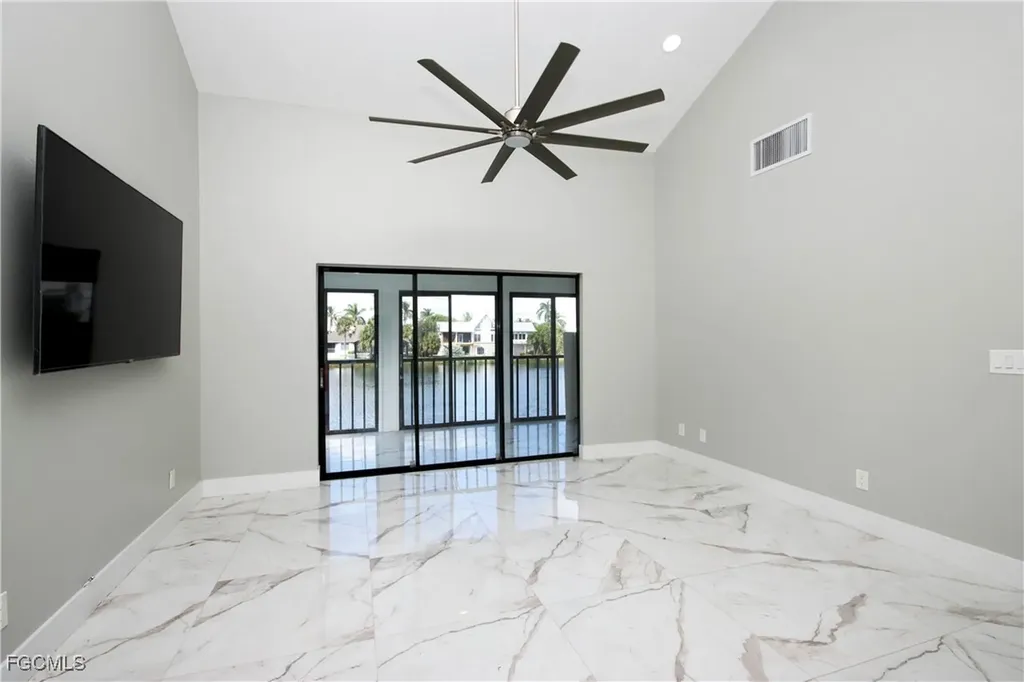 1444 Sandpiper Circle Sanibel FL 33957