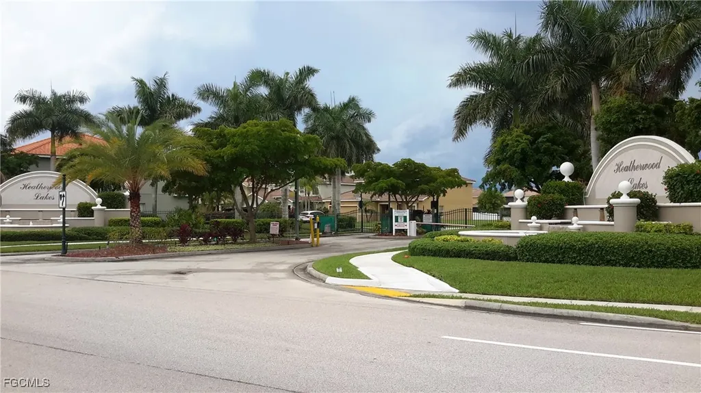 2054 Willow Branch Drive Cape Coral FL 33991