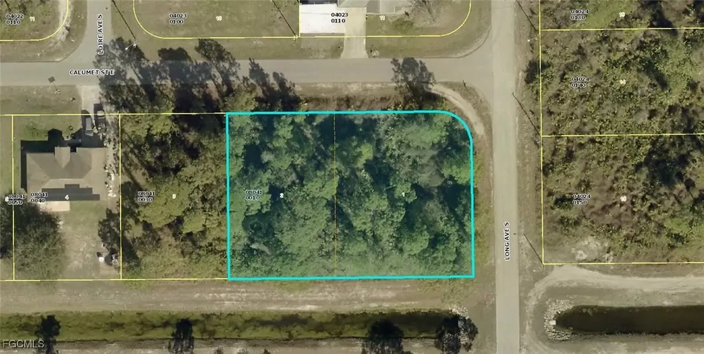 870 And 872 Calumet Street E Lehigh Acres FL 33974