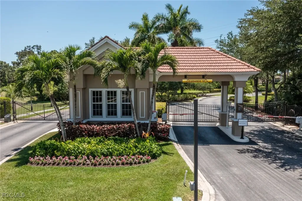 5675 Whispering Willow Way Fort Myers FL 33908