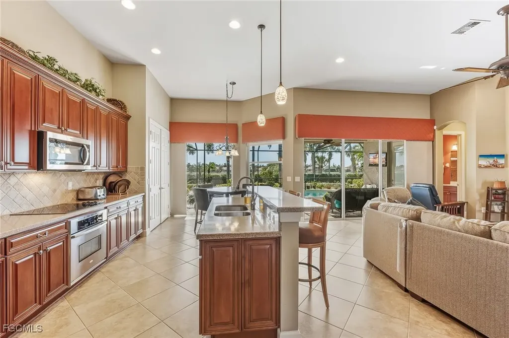 5675 Whispering Willow Way Fort Myers FL 33908