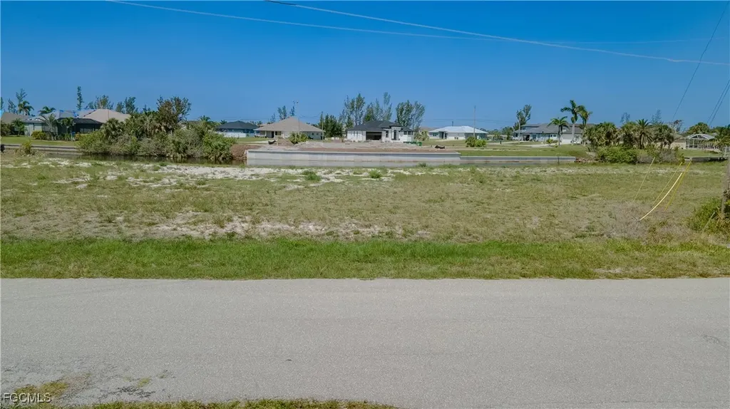 1836 NW 37th Place Cape Coral FL 33993