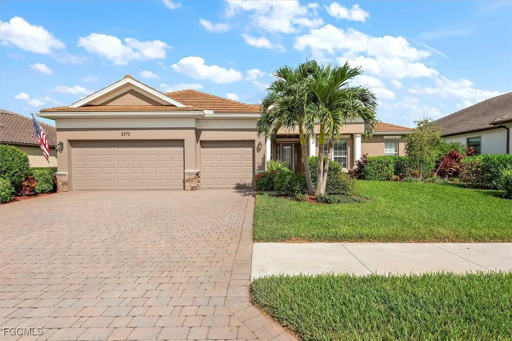 3370 Chestnut Grove Drive Alva FL 33920