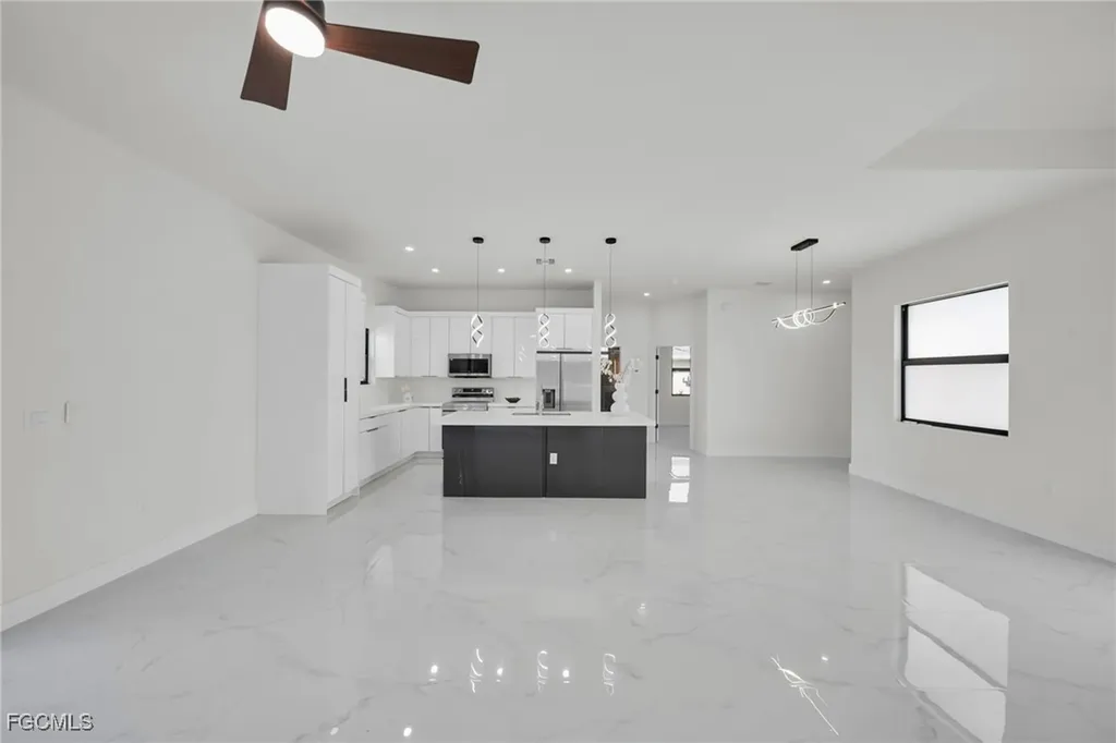 2903 NW 3rd Street Cape Coral FL 33993