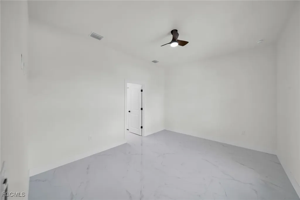 2903 NW 3rd Street Cape Coral FL 33993