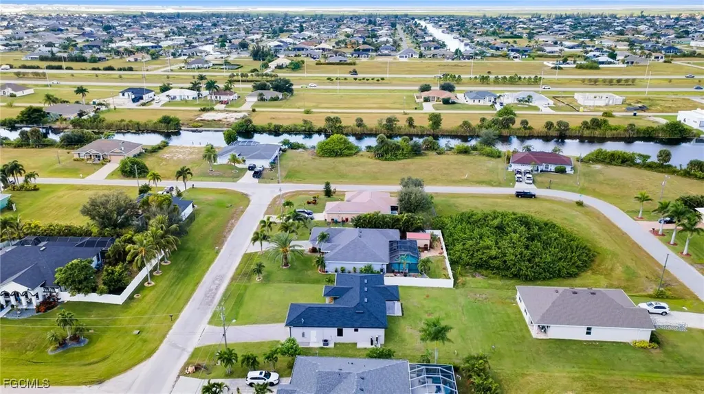2903 NW 3rd Street Cape Coral FL 33993