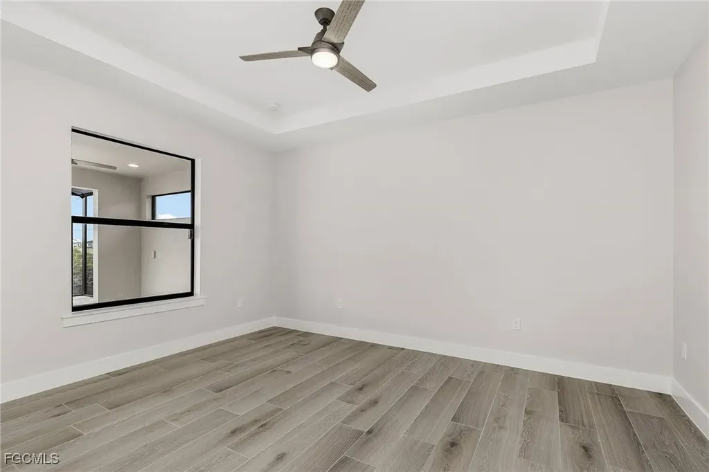 106 SW 33rd Place Cape Coral FL 33991