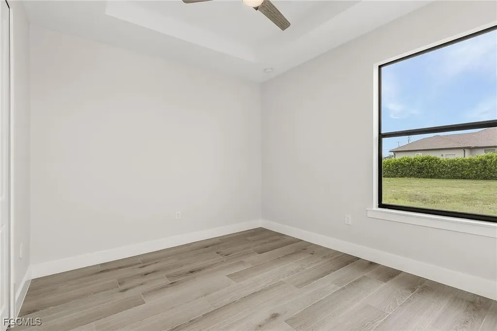 106 SW 33rd Place Cape Coral FL 33991