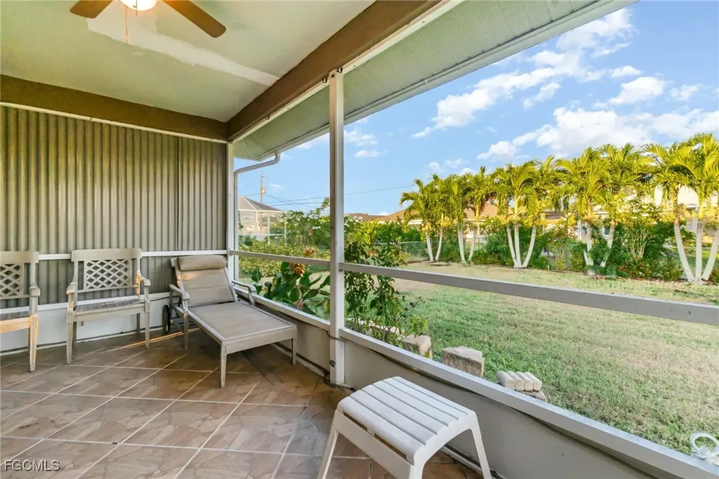 2721 SW 3rd Avenue Cape Coral FL 33914