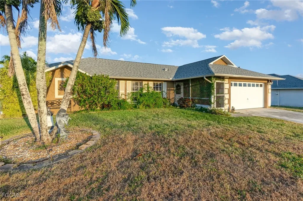 2721 SW 3rd Avenue Cape Coral FL 33914