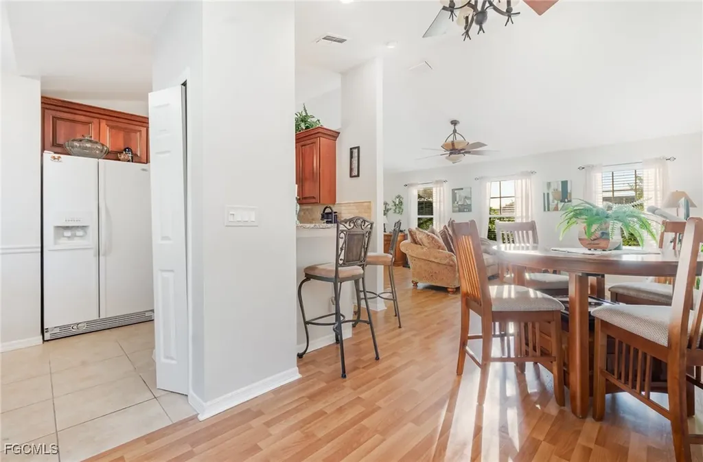 2721 SW 3rd Avenue Cape Coral FL 33914