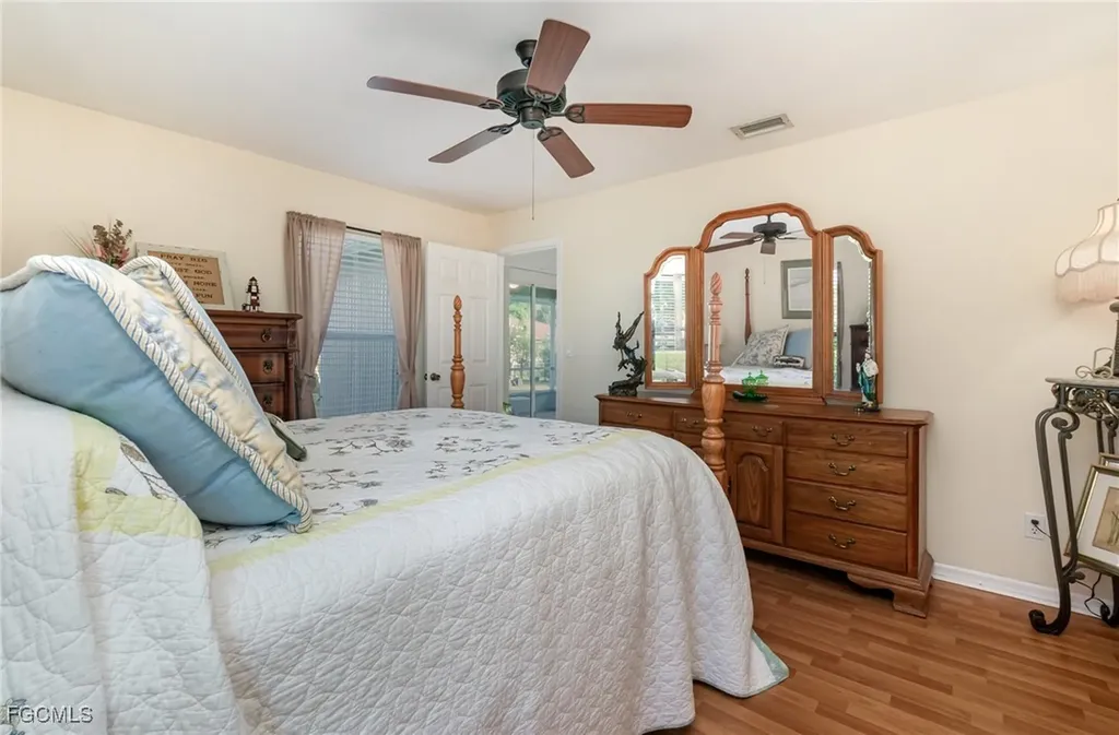 2721 SW 3rd Avenue Cape Coral FL 33914