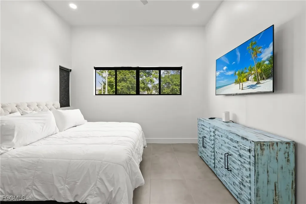 1332 Longwood Drive Fort Myers FL 33919