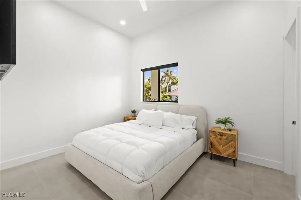 1332 Longwood Drive Fort Myers FL 33919