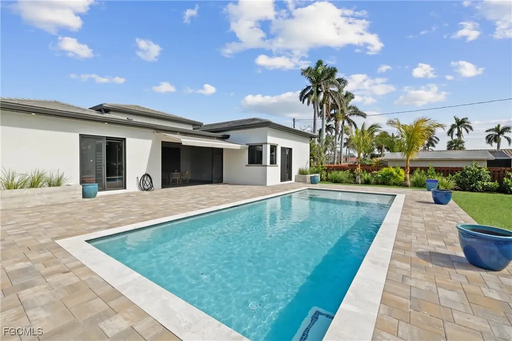 1332 Longwood Drive Fort Myers FL 33919