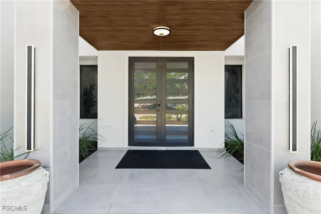 1332 Longwood Drive Fort Myers FL 33919