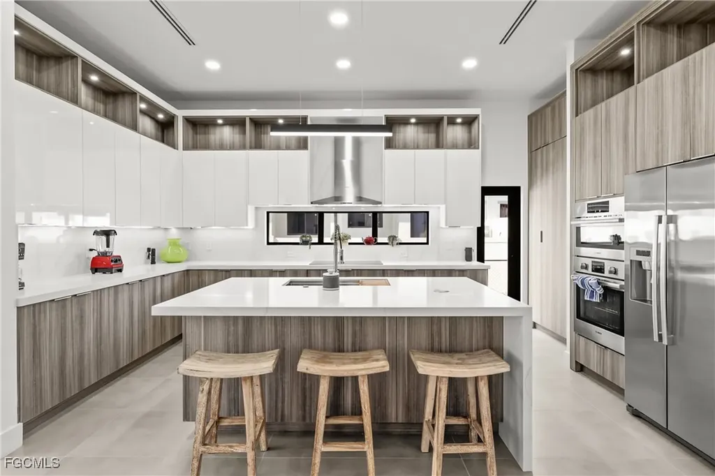 1332 Longwood Drive Fort Myers FL 33919