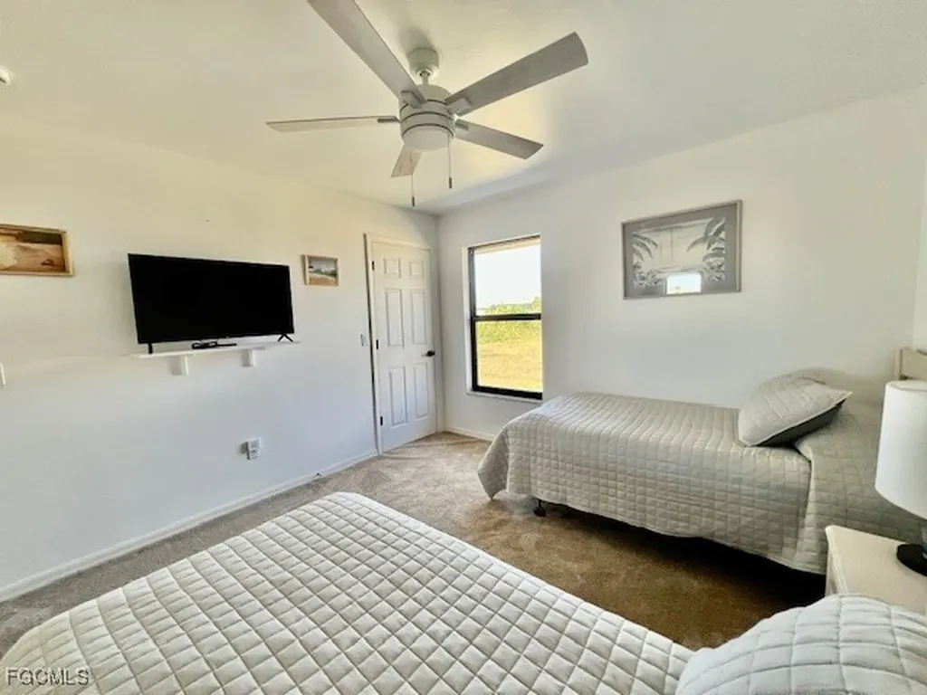 426 NW 37th Place Cape Coral FL 33993