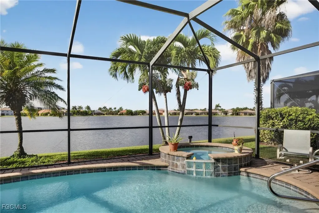 2877 Via Piazza Loop Fort Myers FL 33905