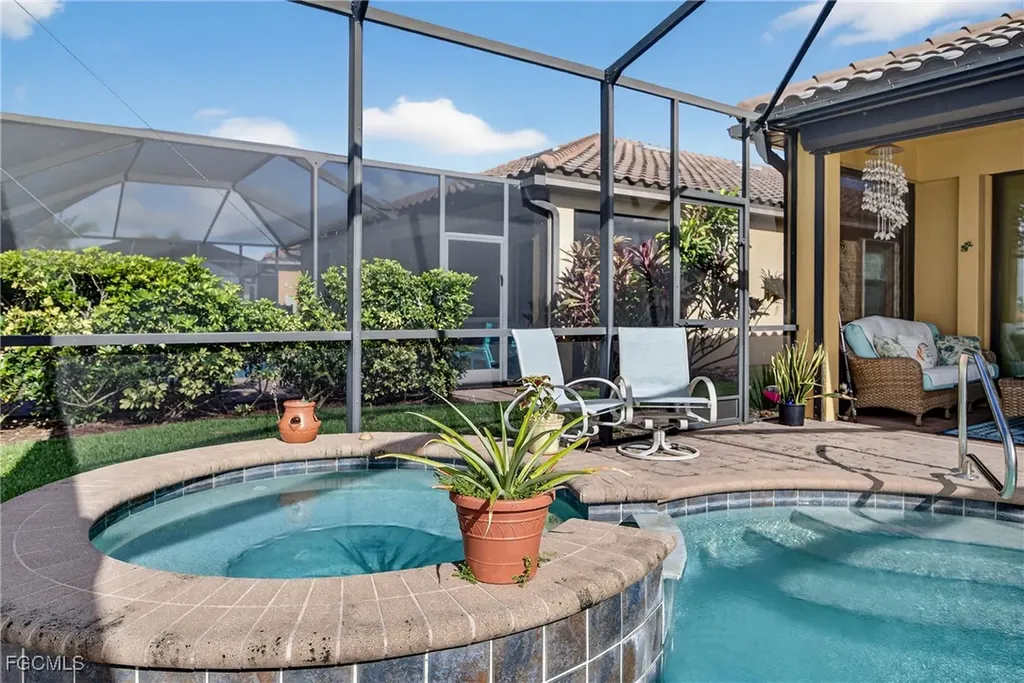 2877 Via Piazza Loop Fort Myers FL 33905