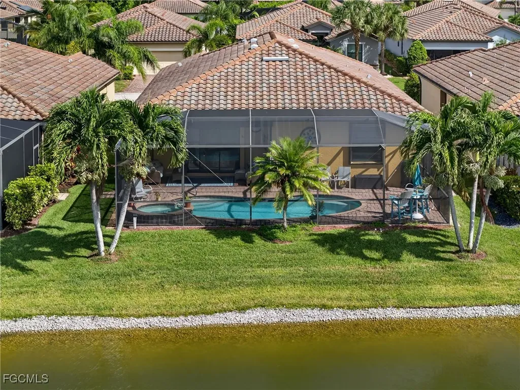 2877 Via Piazza Loop Fort Myers FL 33905