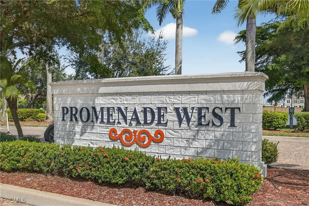 2877 Via Piazza Loop Fort Myers FL 33905