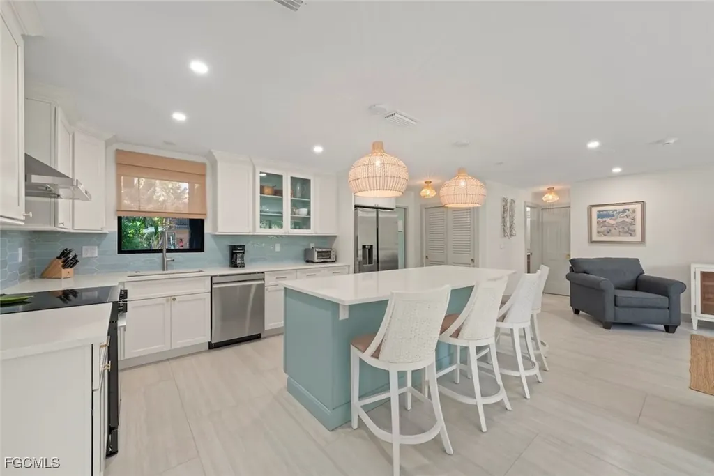 5117 Sea Bell Road Sanibel FL 33957