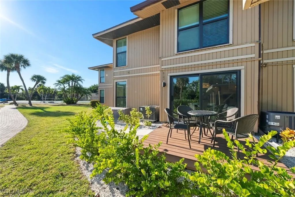 5117 Sea Bell Road Sanibel FL 33957