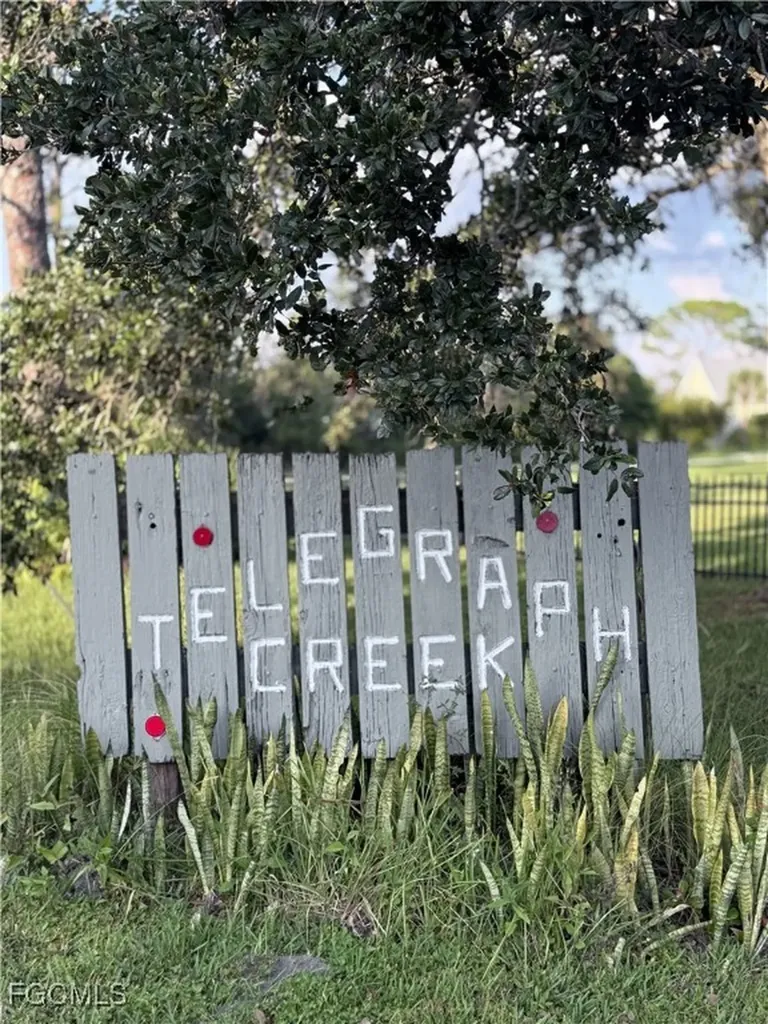 18511 Telegraph Creek Lane Alva FL 33920