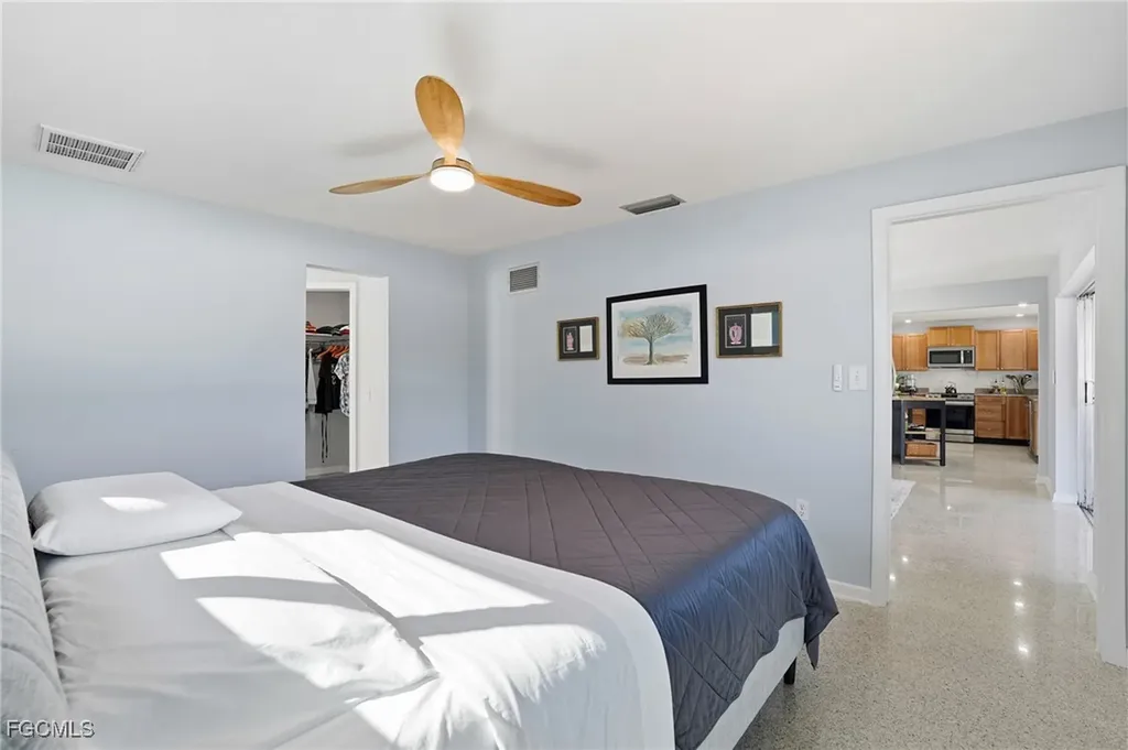 233 SE 47th Street Cape Coral FL 33904