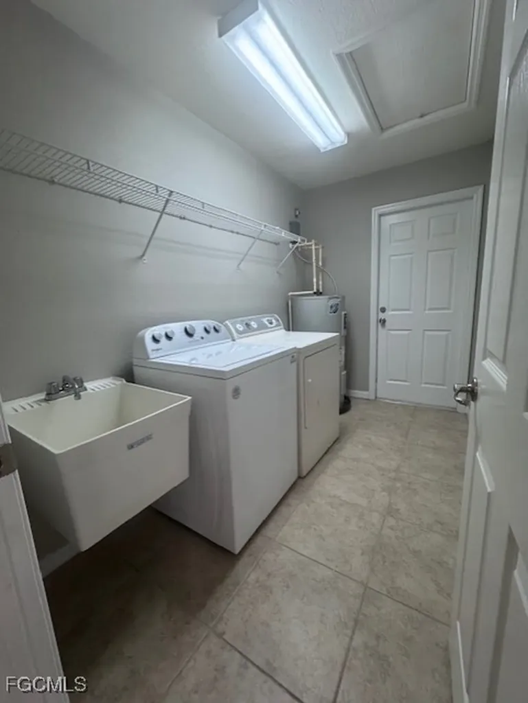 2805 15th Street SW Lehigh Acres FL 33976