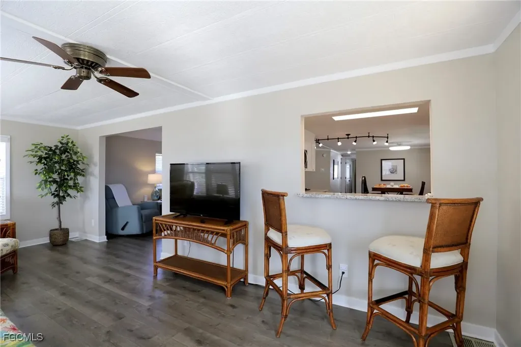 5509 Colonial Road North Fort Myers FL 33917