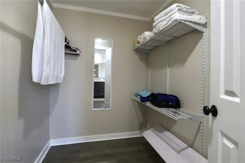 5509 Colonial Road North Fort Myers FL 33917