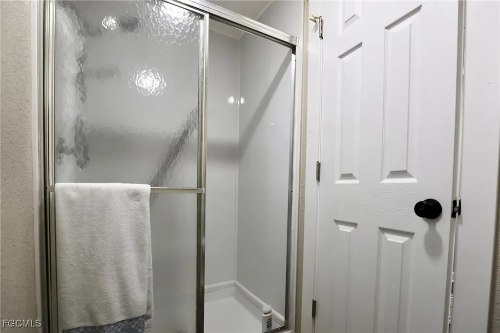 5509 Colonial Road North Fort Myers FL 33917