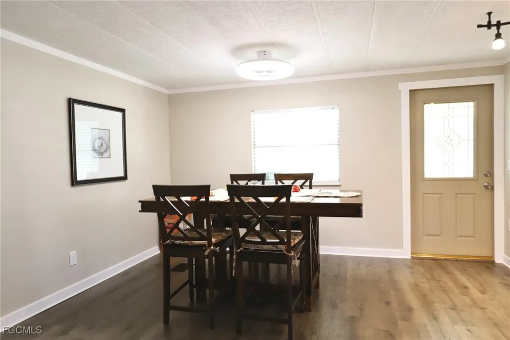 5509 Colonial Road North Fort Myers FL 33917