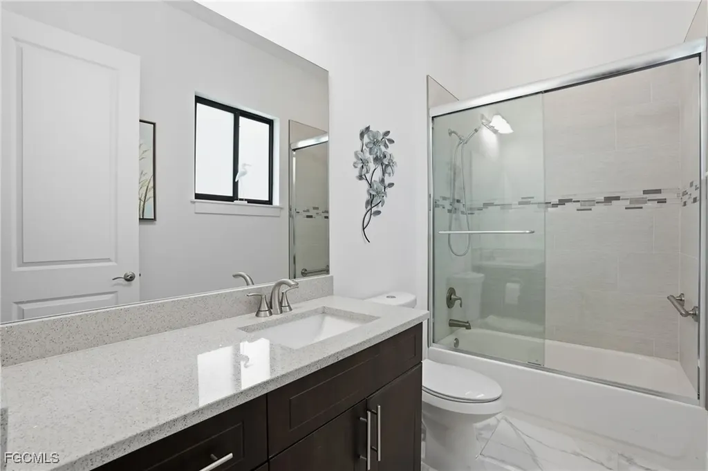 1217 SW 15th Terrace Cape Coral FL 33991