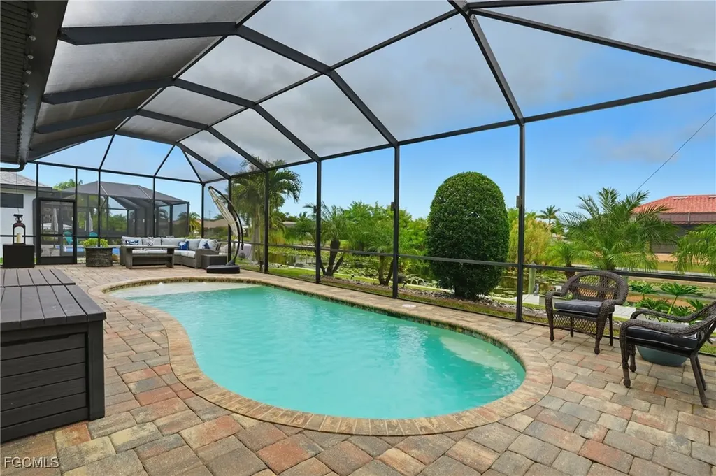 1217 SW 15th Terrace Cape Coral FL 33991