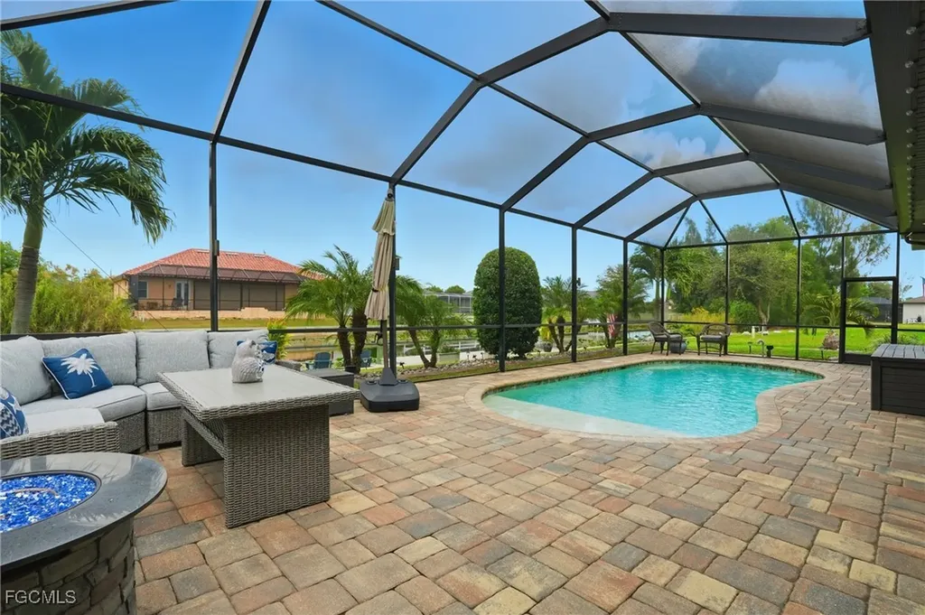 1217 SW 15th Terrace Cape Coral FL 33991
